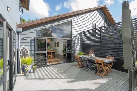 Photo of property in 5 Rewa Rewa Valley, Tairua, 3508