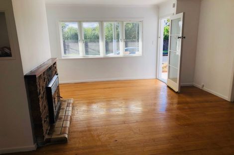 Photo of property in 27 Cameron Street, Papakura, 2110