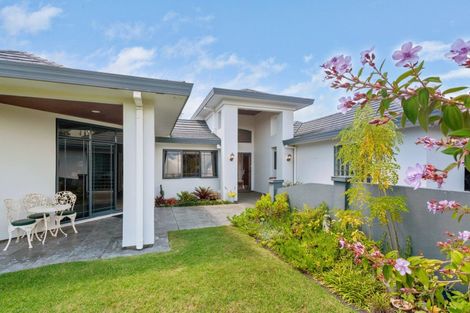 Photo of property in 95 Waikite Road, Welcome Bay, Tauranga, 3175