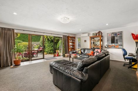 Photo of property in 2 Woodglen Drive, Woodend, 7610