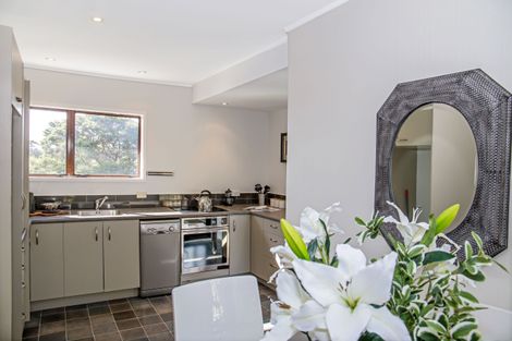 Photo of property in 2/36 Greendale Spur, Glenfield, Auckland, 0629