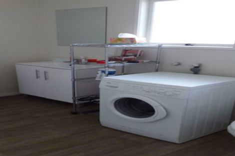 Photo of property in 2 The Promenade, Takapuna, Auckland, 0622