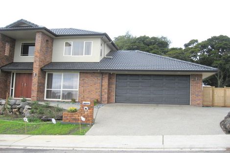 Photo of property in 11 Tuakura Way, The Gardens, Auckland, 2105