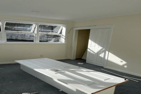 Photo of property in 12 Portadown Avenue, Pakuranga Heights, Auckland, 2010