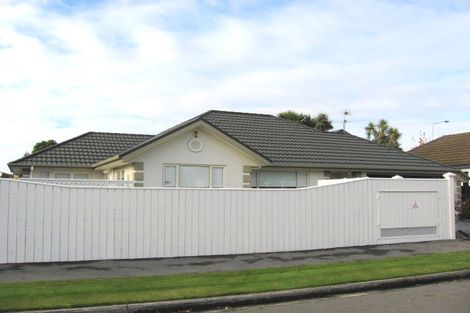 Photo of property in 2 Leander Street, Northcote, Christchurch, 8052