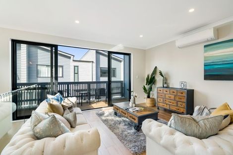 Photo of property in 59a Mckinstry Avenue, Mangere East, Auckland, 2024