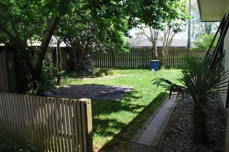 Photo of property in 1/444 Swanson Road, Ranui, Auckland, 0612