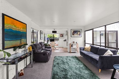 Photo of property in 116a Guppy Road, Taradale, Napier, 4112