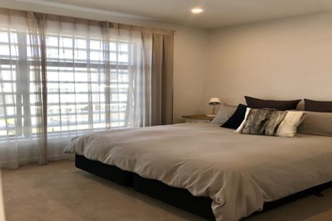 Photo of property in 9 Glenae Lane, Hobsonville, Auckland, 0618