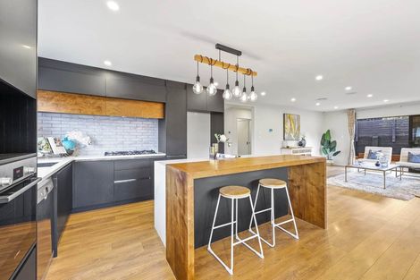 Photo of property in 21b Wells Road, Bucklands Beach, Auckland, 2012