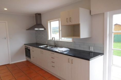 Photo of property in 25 Ruthven Road, Wainuiomata, Lower Hutt, 5014