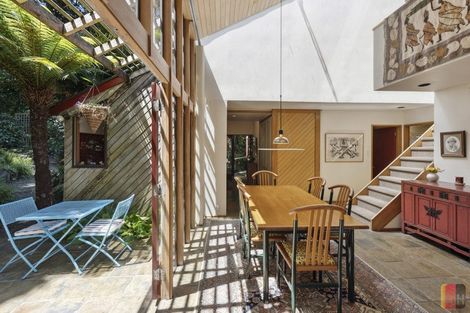 Photo of property in 14 Kingsclere Place, Goodwood Heights, Auckland, 2105