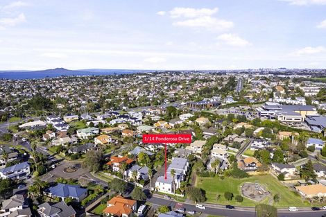 Photo of property in 1/14 Ponderosa Drive, Oteha, Auckland, 0632
