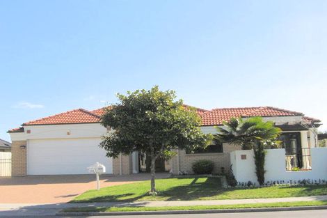 Photo of property in 104 Palm Beach Boulevard, Papamoa Beach, Papamoa, 3118