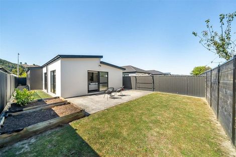 Photo of property in 34 Te Kaeaea Crescent, Wallaceville, Upper Hutt, 5018