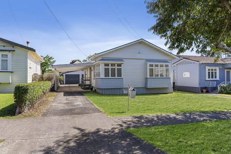 Photo of property in 16 Linwood Avenue, Mount Albert, Auckland, 1025