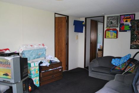 Photo of property in 1/444 Swanson Road, Ranui, Auckland, 0612