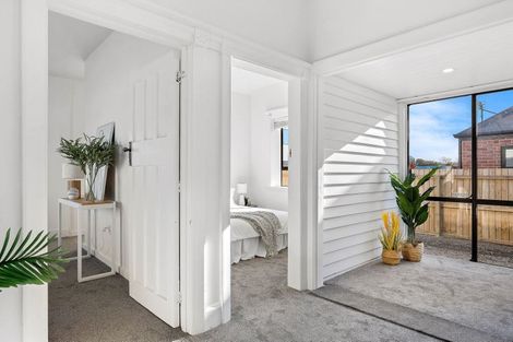 Photo of property in 1/19 Montreal Street, Sydenham, Christchurch, 8023