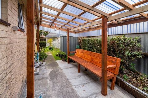 Photo of property in 5 Mckellar Place, Hornby, Christchurch, 8042