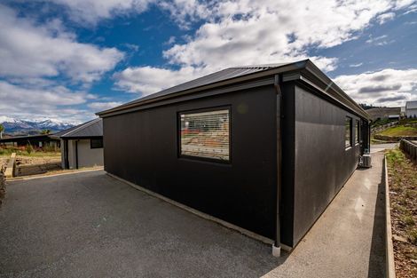 Photo of property in 203 Aubrey Road, Wanaka, 9305