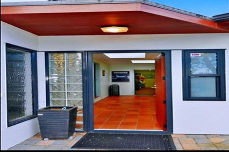 Photo of property in 5 Currey Crescent, Milford, Auckland, 0620
