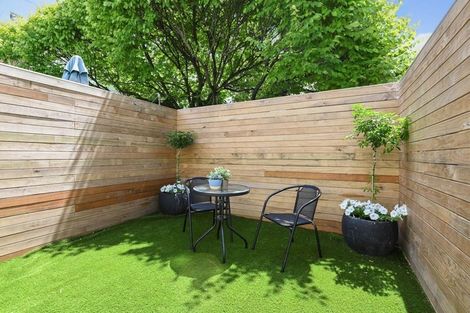 Photo of property in 4d Railway Street, Newmarket, Auckland, 1023