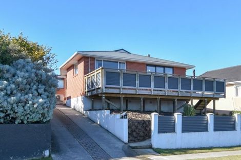 Photo of property in 9 Vulcan Road, Waldronville, Dunedin, 9018