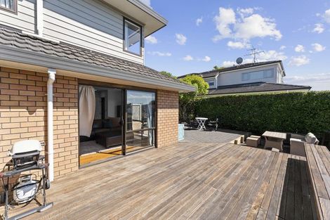 Photo of property in 74b Bradbury Road, Botany Downs, Auckland, 2010
