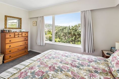 Photo of property in 16 Dominion Park Street, Johnsonville, Wellington, 6037