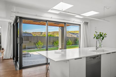 Photo of property in 16 Willoughby Place, Clyde, 9330