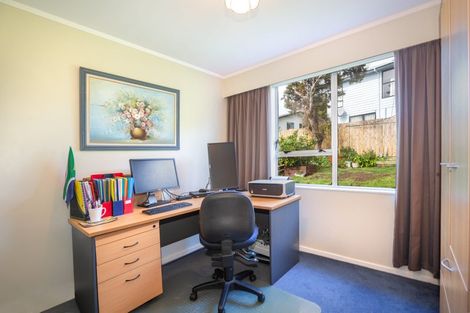 Photo of property in 123 Spinnaker Drive, Whitby, Porirua, 5024