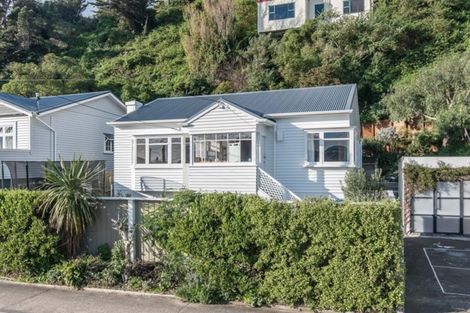 Photo of property in 66 Ira Street, Miramar, Wellington, 6022