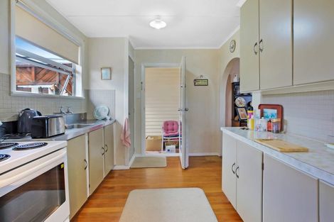 Photo of property in 33 Taylor Avenue, Paeroa, 3600