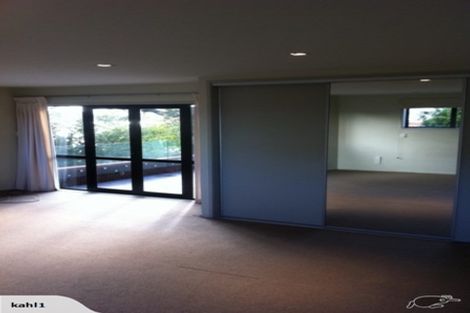 Photo of property in 1a Norwood Road, Bayswater, Auckland, 0622