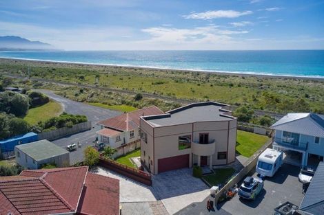 Photo of property in 238b Beach Road, Kaikoura, 7300