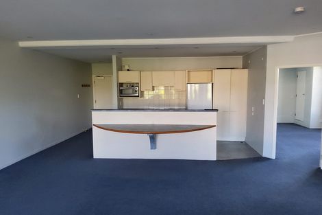 Photo of property in Grandstand Apartments, 37/80 Kent Terrace, Mount Victoria, Wellington, 6011