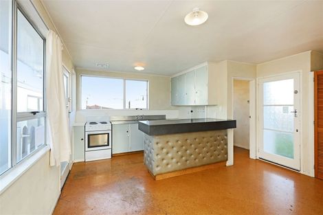 Photo of property in 3 Tenby Terrace, Flaxmere, Hastings, 4120