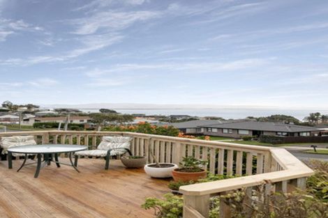 Photo of property in 5 Vivian Drive, Omokoroa, 3114