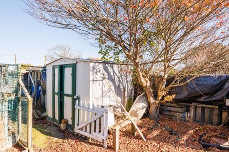 Photo of property in 25 Easton Street, Foxton, 4814