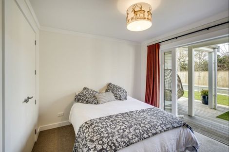 Photo of property in 18 Reynolds Road, Havelock North, 4130