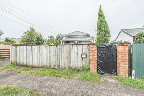 Photo of property in 224 Heads Road, Gonville, Whanganui, 4501