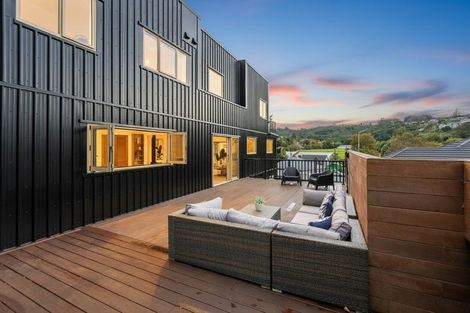 Photo of property in 99 Kaikorai Valley Road, Glenross, Dunedin, 9011