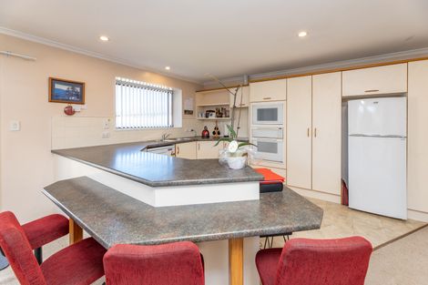 Photo of property in 24 Midhurst Street, Bishopdale, Christchurch, 8053