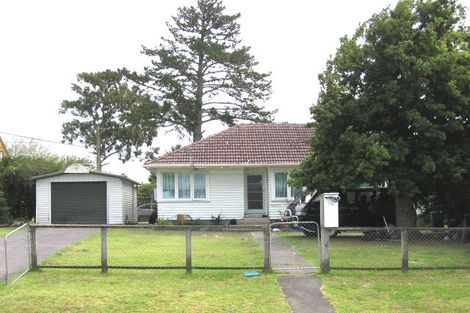 Photo of property in 18-20 Lancaster Road, Beach Haven, Auckland, 0626
