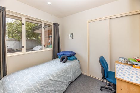 Photo of property in 142c Wainoni Road, Avondale, Christchurch, 8061