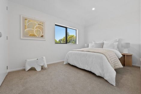 Photo of property in 4/18 Albert Road, Kelston, Auckland, 0602