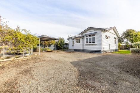 Photo of property in 25 Tiller Close, Kelvin Grove, Palmerston North, 4414
