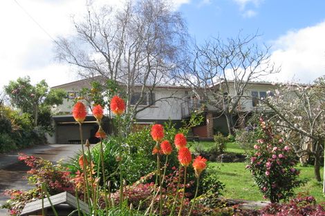 Photo of property in 25 Gorge Road, Maungaturoto, 0520