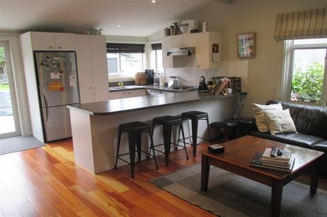 Photo of property in 15 Woodville Street, Edgeware, Christchurch, 8013