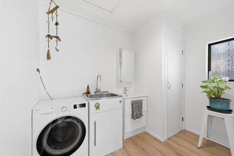 Photo of property in 66 Central Road, Lower Moutere, Upper Moutere, 7175